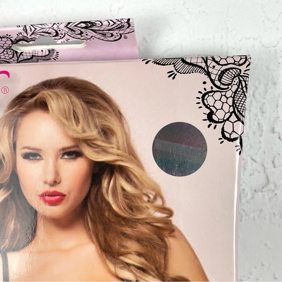 Seven ‘til Midnight Black Merrywidow Set One Size butterfly thong lingerie NIB - Picture 4 of 9